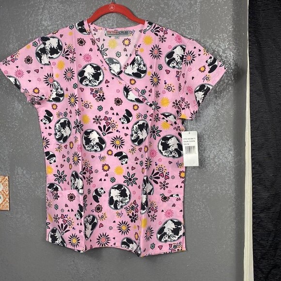 NWT metro scrubs pink panda floral print 2 pocket scrub top. size medium - Picture 8 of 8